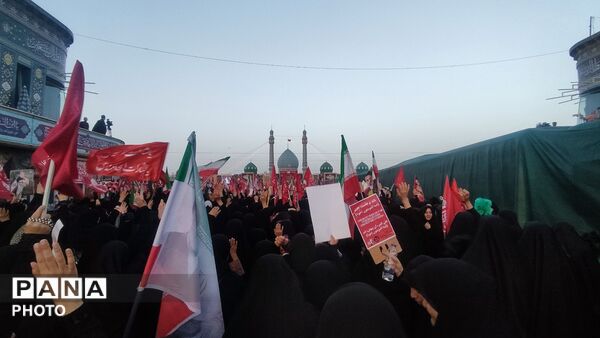 قم داغدار رهبر شهید