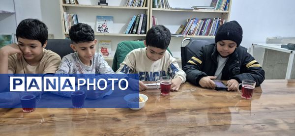 هم اندیشی انجمن خبرنگاری پسران کانون لقمان کاشمر