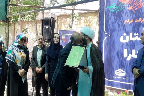 آیین خشت‌گذاری هنرستان اطلس روان کارا شهرستان پاکدشت 