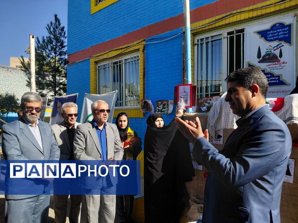 مراسم بازگشایی مدارس و جشن عاطفه‌ها در مدرسه نمونه دولتی خدیجه الکبری(س) قروه