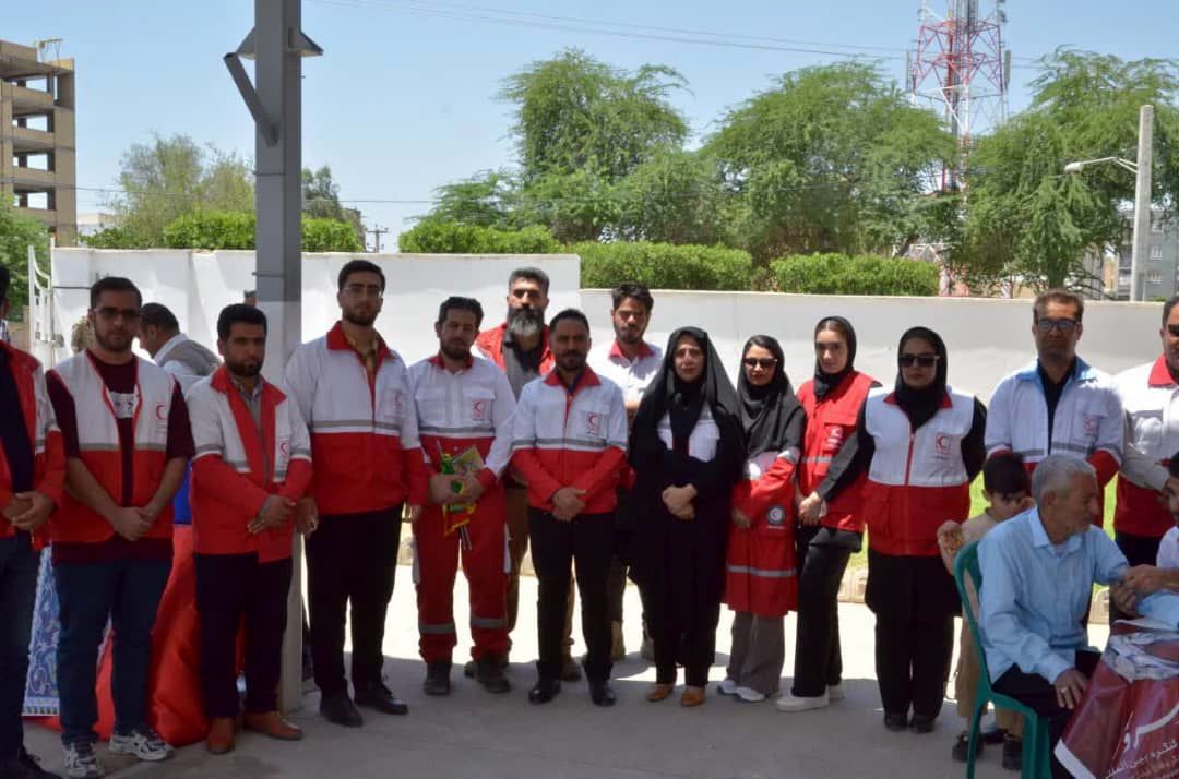 برگزاری نماز جمعه شهرستان گچساران به مناسبت هفته هلال احمر