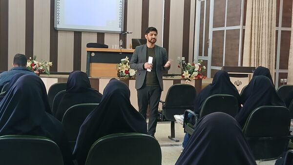 کارگاه‌های آموزش اولیاء دانش‌آموزان شهرستان بن 