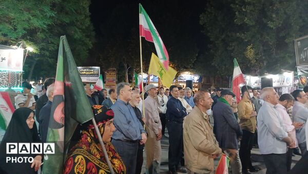 دل‌های عاشق وطن در خرم‌ آباد، وفاداری را به تصویر کشیدند