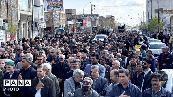 مراسم تشییع پیکر شهید رمضان محمد صادق نظافتی