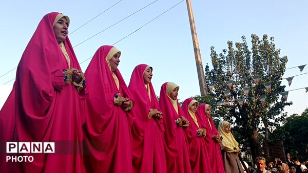 حماسه آفرینی فرهنگیان و نوجوانان ملاردی در  جشن غدیر