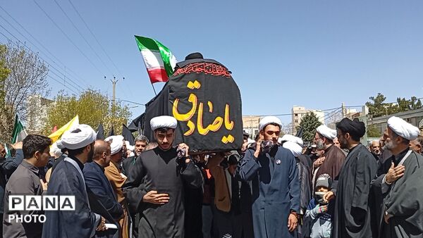 حضور پرشور مردم ملایر در عزاداری سالروز شهادت امام جعفر صادق (ع)