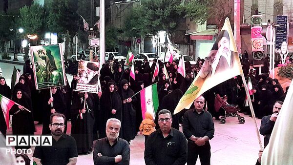 مراسم عزاداری شب های دهه اول محرم در شهرستان درگزین با حضور عزاداران شهر شاهنجرین