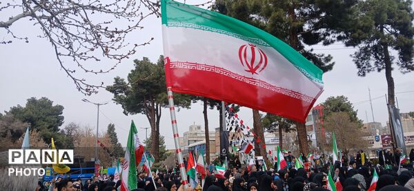 حضور پر شور مردم ولایت مدار نیشابور در راهپیمایی روز قدس 