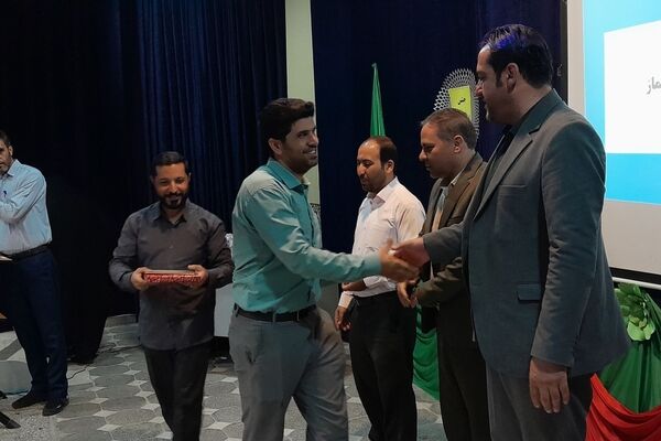 تجلیل از فعالان و برگزیدگان مسابقات قرآنی درگزین