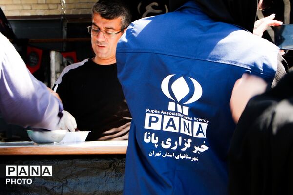 میزبانی فرهنگیان فشافویه در موکب عشاق الحسین(ع) سازمان دانش آموزی