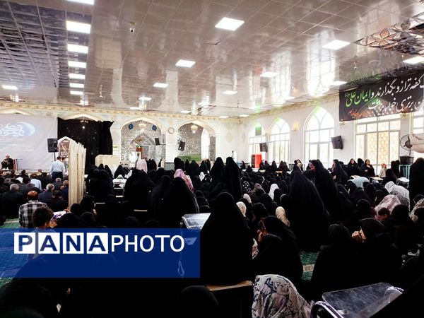 تحویل سالی متفاوت در امامزاده سید حمزه کاشمر