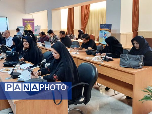 دوره جامع تربیت پژوهشگر در پژوهشکده عباس زادگان