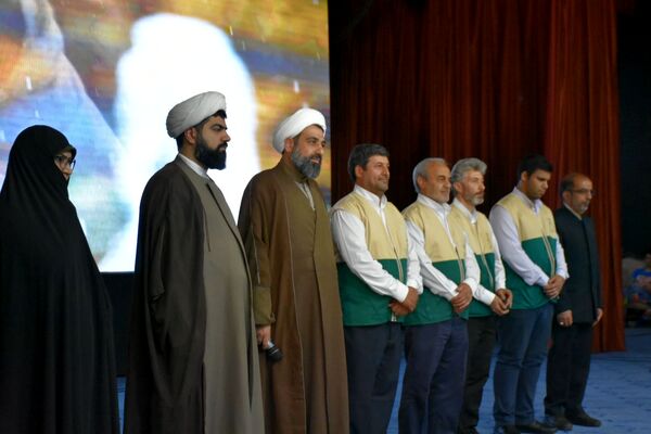 همایش نوگلان سرامد استان اصفهان