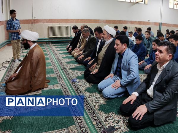 ترویج فرهنگ نماز جماعت در مدارس شهرستان قدس با برنامه "مهر تا مهر "