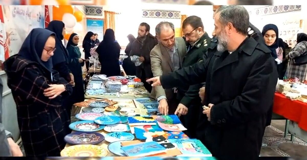 بازارچه کسب‌وکار دانش‌آموزی در آموزشگاه شرف سلطانیه دایر شد
