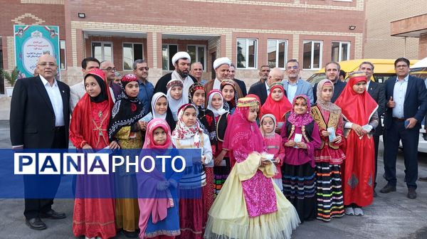 افتتاح مدرسه ۱۸ کلاسه دخترانه دوره اول و دوم ابتدایی در شهرستان ساوه