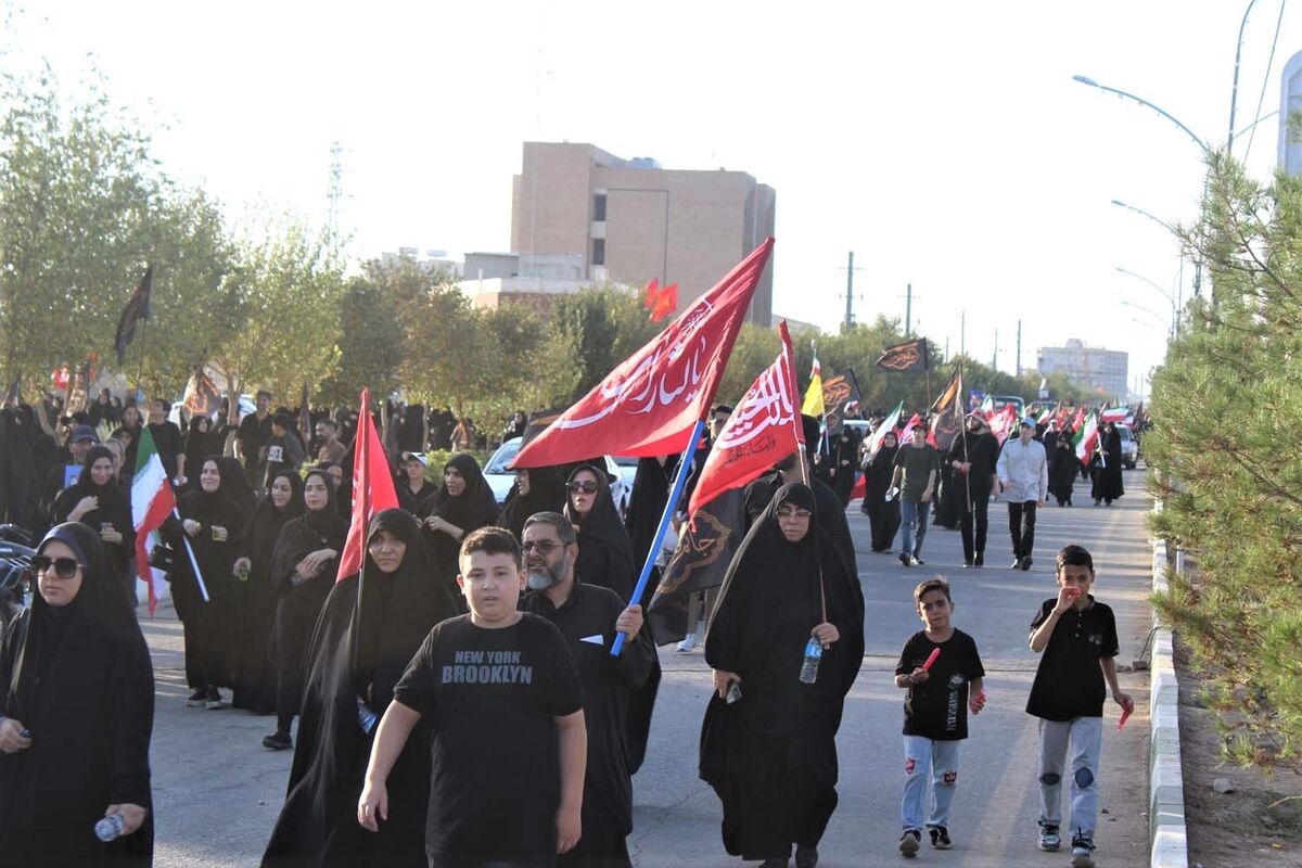 طنین گام های دلتنگی، از بلوار نور تا حریم ظهور