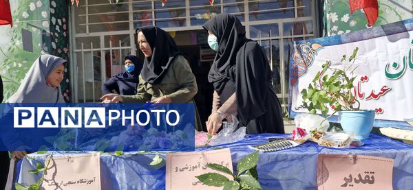 تقدیر از برترین‌های پرورشی و آموزشی در مدرسه سنجی ارچنگ