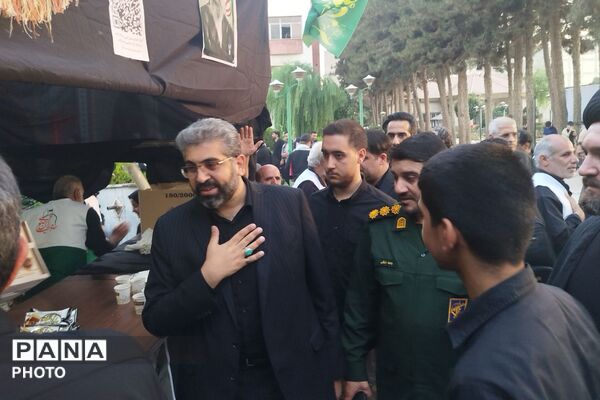 دانشگاه آزاد شهرقدس؛ مأمن زائران اردبیلی در مسیر وداع با رهبر شهید