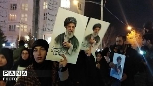 قاب هایی از حضور-۱