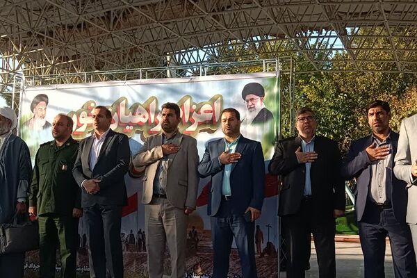 اعزام دانش‌آموزان قرچک به اردوی راهیان نور