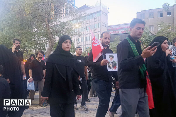 وداع باشکوه با خورشید در شهر خورشید؛ مشهد یکپارچه در سوگ
