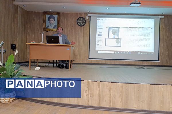 سمینار آموزشی «نماد و مدیریت فوریت‌های روانی ـ اجتماعی» ویژه مدیران و مشاوران مدارس