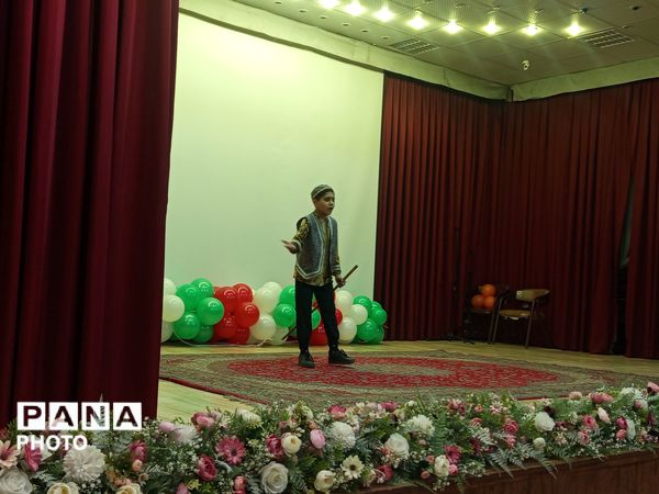 جشنواره فرهنگی هنری دربخش تئاتر عروسکی ونقالی خوانی ویژه پسران ابتدایی 