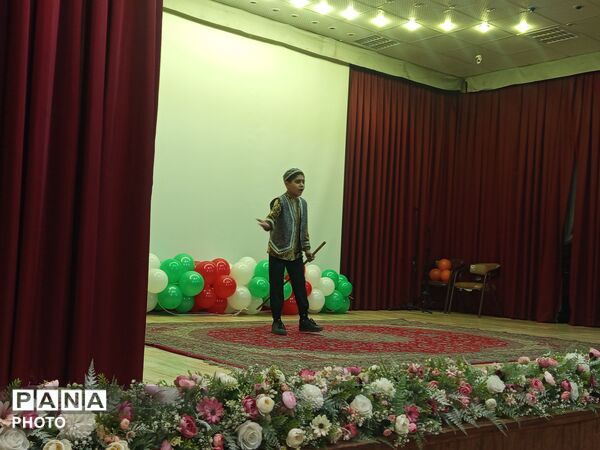 جشنواره فرهنگی هنری دربخش تئاتر عروسکی ونقالی خوانی ویژه پسران ابتدایی 