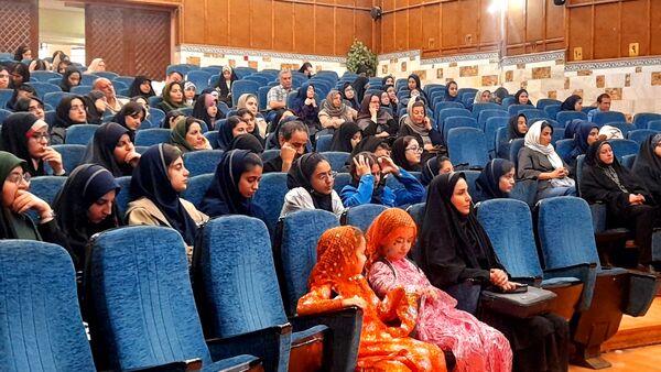 اختتامیه استانی چهل‌وسومین جشنواره فرهنگی و هنری «فردا» در کانون شهید فهمیده کرج