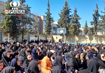 نواخته شدن زنگ آغاز سال تحصیلی جدید در شهرستان مرزی پارس آباد