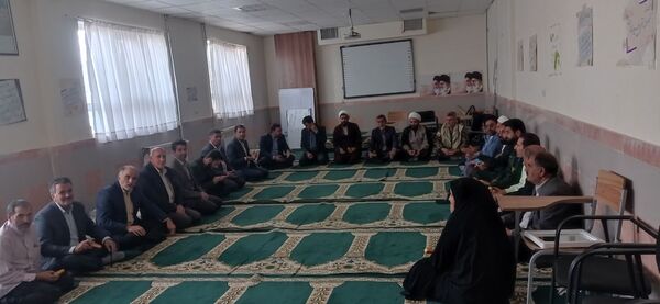 جشن شکوفه ها در مدرسه شهید محمدی شهر نسر