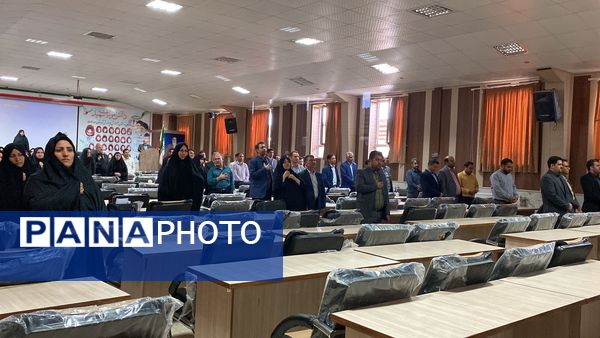 همایش مدیران مدارس شهرستان مه‌ولات در آستانه هفته بزرگداشت مقام والای معلم