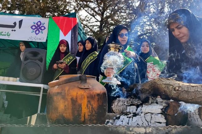 جشن ملی ۲۲ بهمن با حضور خانواده‌ها و نسل جوان  در یاسوج