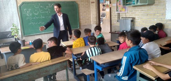 کلاس‌های داغ تابستانی روستای پارام