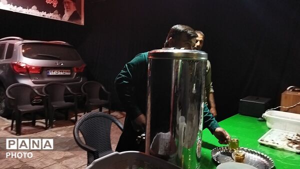 چایخانه فلکه ایران در هشتاد و پنجمین شب از اجتماعات مردمی نیشابور 