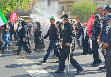در مسیر وداع