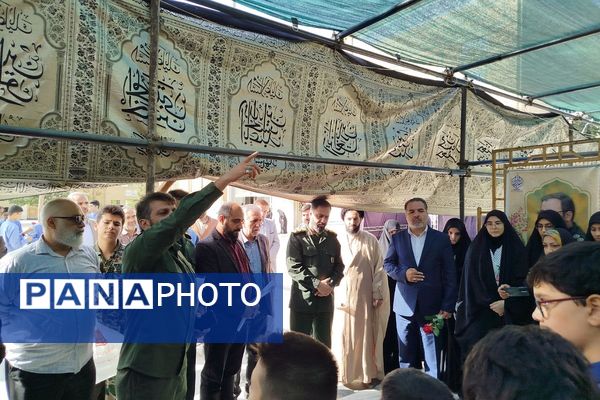 گرامیداشت هفته دفاع مقدس و جهاد تبیین در ناحیه دو شهرری 