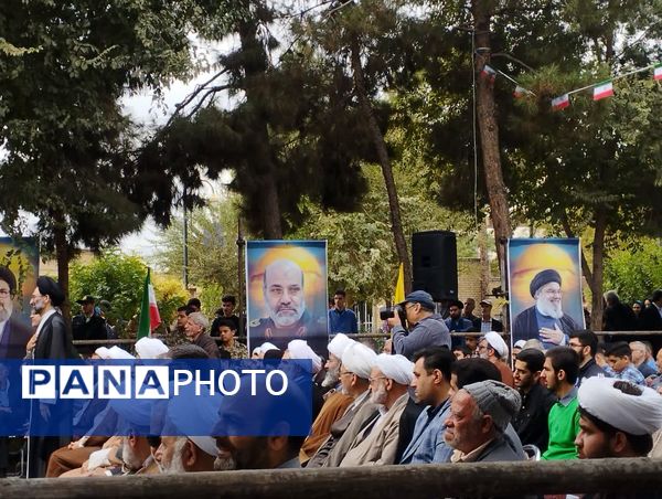 حضور پرشور مردم کاشان در راهپیمایی روز 13 آبان