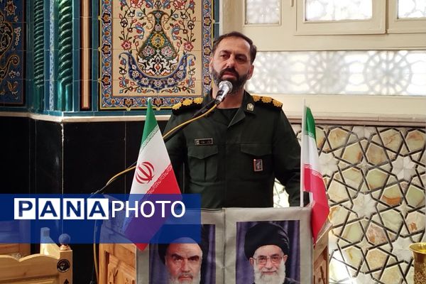 گرامیداشت هفته دفاع مقدس و جهاد تبیین در ناحیه دو شهرری 