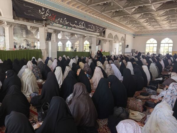 نمازی با عطر حماس