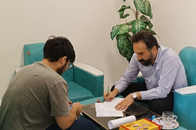 ارائه خدمات مشاوره انتخاب رشته کنکور در مرکز مشاوره آموزش و پرورش ناحیه دو شهرری 