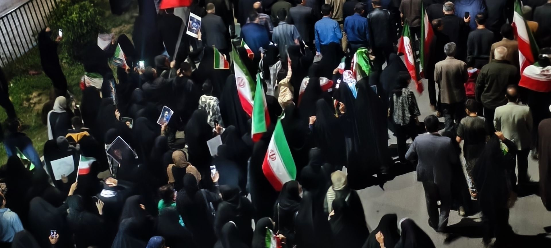 اجتماع میثاق  با امام شهید و بیعت با سومین رهبر انقلاب اسلامی در گچساران