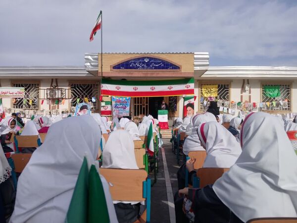 طنین باشکوه زنگ انقلاب در کردکوی