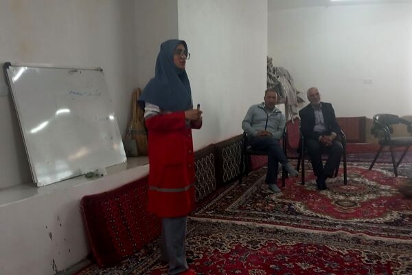 دوره‌ ی آموزشی کمک‌های اولیه و امداد و نجات در روستای سربالا