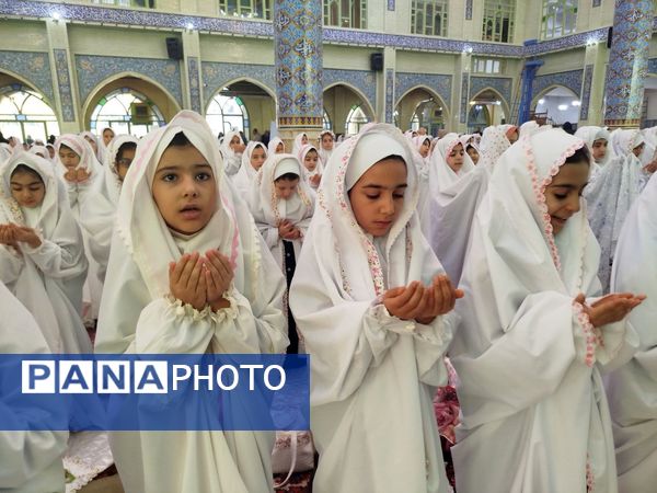 بزرگ‌ترین مراسم جشن تکلیف دانش‌آموزان پایه سوم ابتدایی شهرستان مراغه 