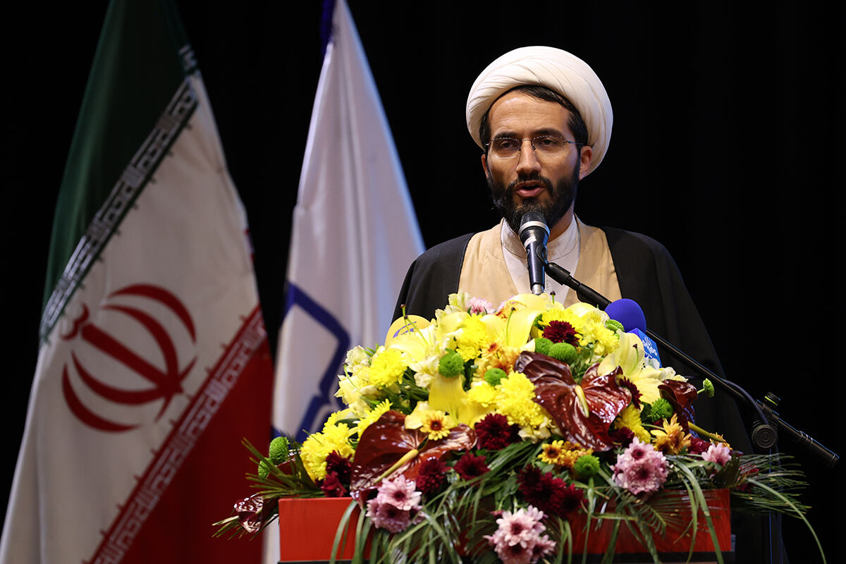 باید شرایطی فراهم کنیم که خانواده‌ها با خیال راحت برای کودکان و نوجوان خود کتاب خوب انتخاب کنند