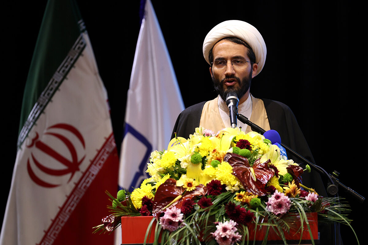 باید شرایطی فراهم کنیم که خانواده‌ها با خیال راحت برای کودکان و نوجوان خود کتاب خوب انتخاب کنند