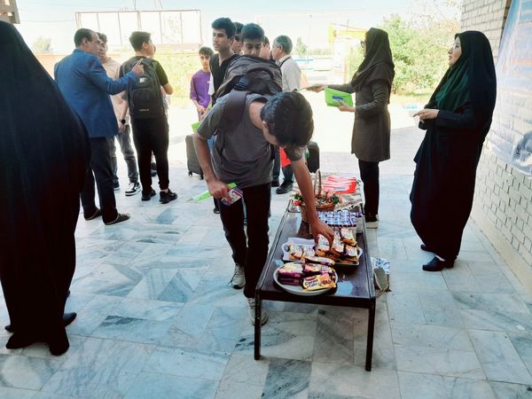 اردوی تمشک ویژه دانش‌آموزان منطقه خارک