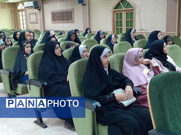 جشنواره ستارگان قرآنی در امامزاده سیدجعفر محمد یزد